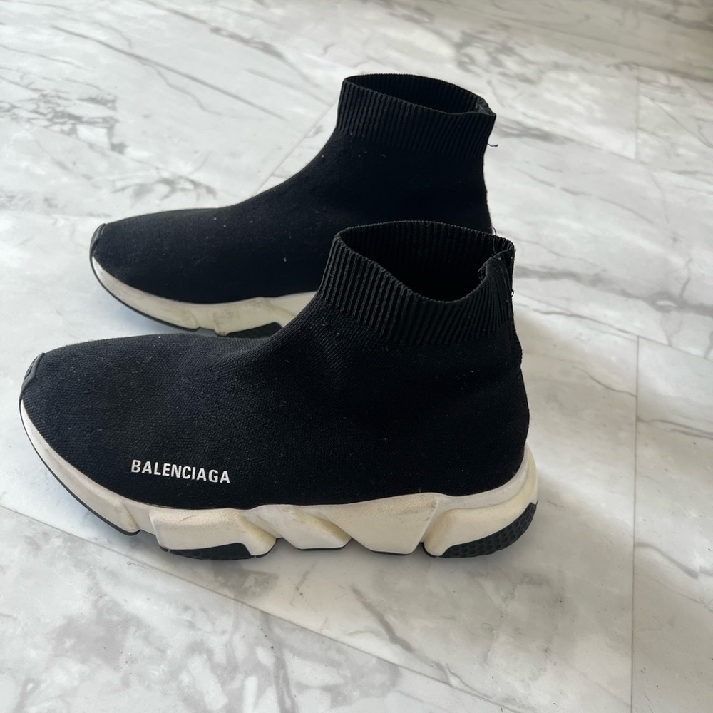 Balenciaga sneakers size 7 in black